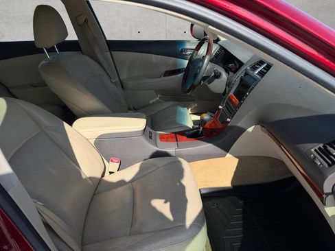 Used 2010 Lexus ES 350 FWD image 24