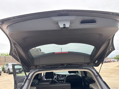 Used 2018 Buick Encore Preferred FWD image 31