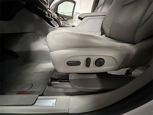 Used 2019 GMC Acadia SLT image 50