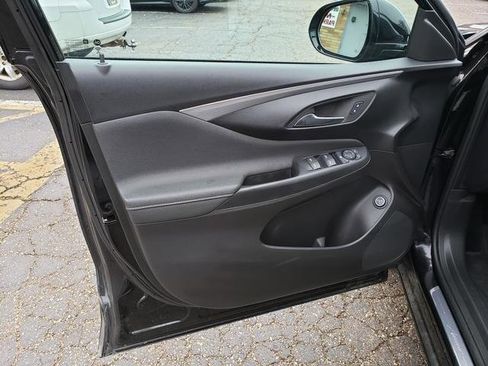 Used 2024 Buick Envista Avenir image 13