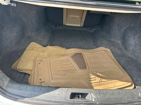 Used 2012 Honda Accord EX-L image 19