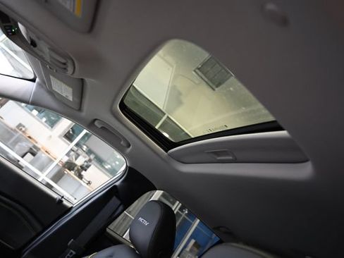 New 2026 Chevrolet Trax ACTIV w/ Sunroof Package FWD image 20