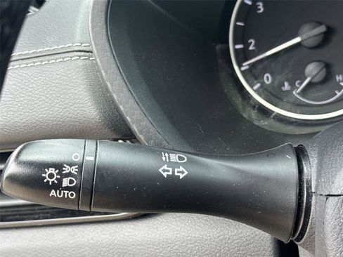 Used 2023 Nissan Sentra SV image 22