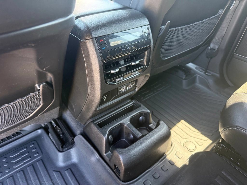 Used 2021 Jeep Grand Cherokee L Laredo AWD/4WD image 30