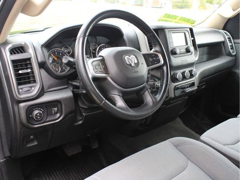 Used 2020 RAM 1500 Big Horn AWD/4WD image 12