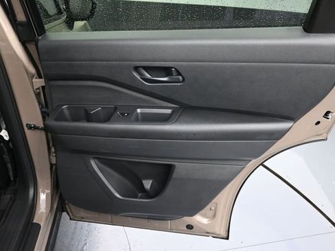 Used 2023 Nissan Pathfinder Rock Creek image 28