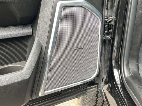 New 2025 RAM 2500 Laramie AWD/4WD image 11