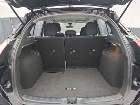 Used 2024 Nissan Kicks SV image 43