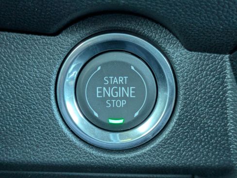 New 2026 Chevrolet Traverse Z71 w/ Enhanced Driving Package AWD/4WD image 26