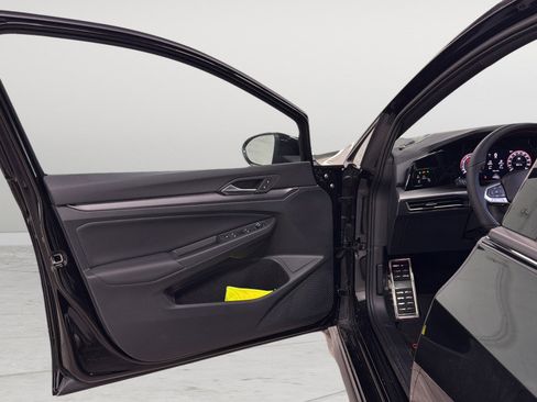 New 2026 Volkswagen GTI SE image 13