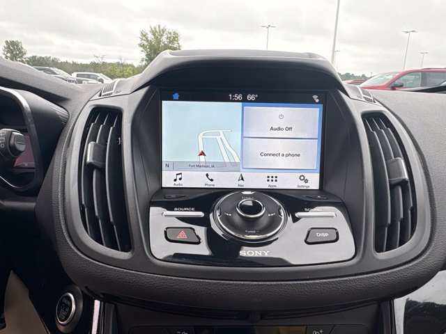 Used 2017 Ford C-MAX Titanium w/ Equipment Group 301A FWD image 22