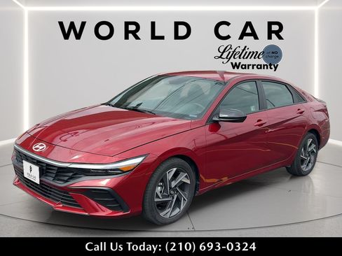 Used 2025 Hyundai Elantra Sport FWD image 7