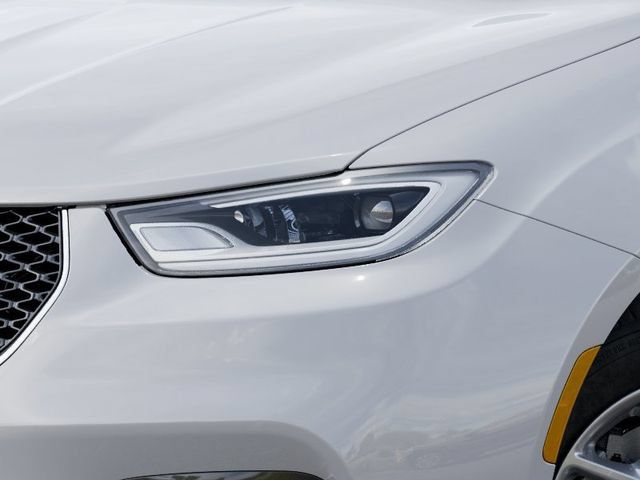 New 2026 Chrysler Pacifica Select FWD image 14