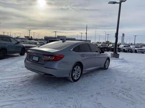 Used 2020 Honda Accord LX image 5