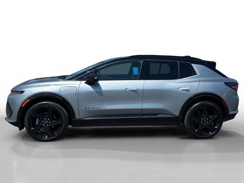 Used 2024 Chevrolet Equinox EV RS FWD image 2