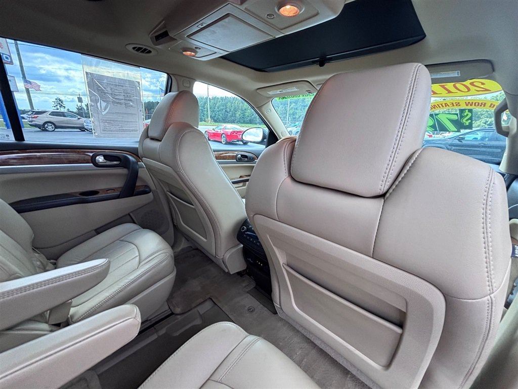 Used 2011 Buick Enclave CXL w/ Trailering Provision Package FWD image 27