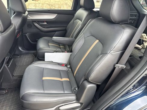 Used 2025 MAZDA CX-90 Plug-In Hybrid w/ Premium Plus AWD/4WD image 11