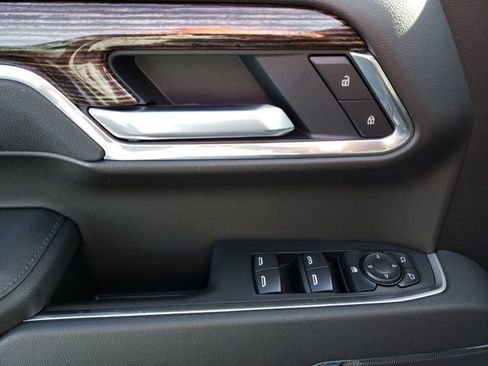 Used 2026 GMC Sierra 1500 Elevation image 18