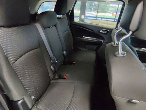 Used 2019 Dodge Journey SE w/ Connectivity Group image 15