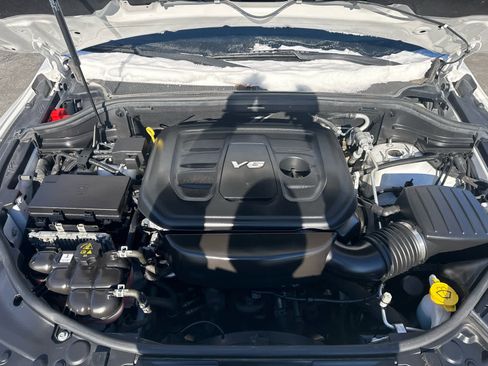 Used 2017 Dodge Durango GT image 19