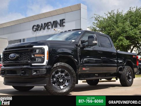 Certified 2023 Ford F250 Lariat w/ Lariat Ultimate Package AWD/4WD image 1