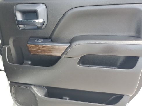 Used 2017 GMC Sierra 3500 Denali w/ Duramax Plus Package image 44