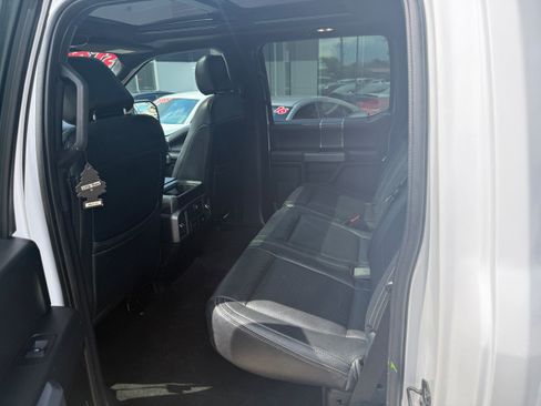 Used 2018 Ford F150 XLT w/ Equipment Group 302A Luxury AWD/4WD image 5
