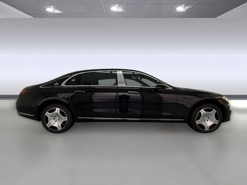 New 2026 Mercedes-Benz Maybach S 580 4MATIC image 7