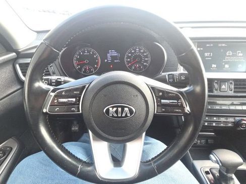 Used 2019 Kia Optima S image 28