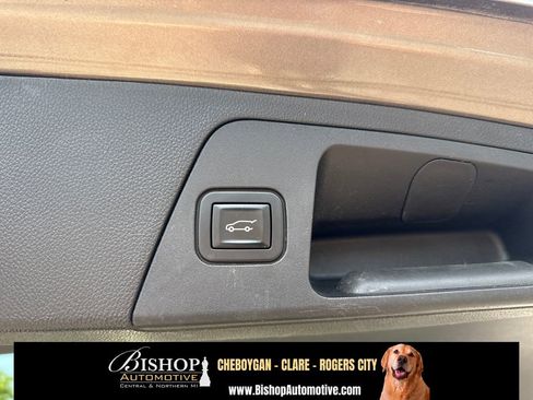 Used 2019 Buick Envision Essence AWD/4WD image 21