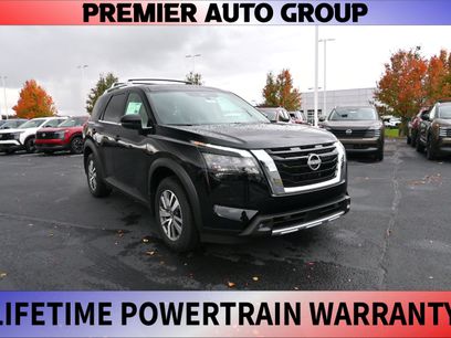 New 2025 Nissan Pathfinder SL