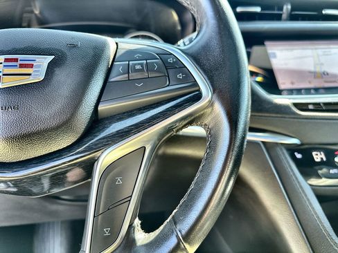 Used 2023 Cadillac XT5 Premium Luxury image 32