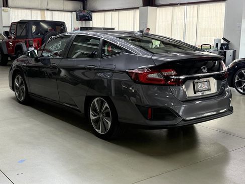 Used 2018 Honda Clarity Plug-In Hybrid image 4