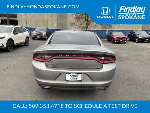 Used 2016 Dodge Charger SE w/ Popular Equipment Group image 3