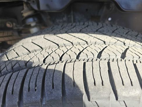 Used 2014 Toyota Tundra Limited image 33