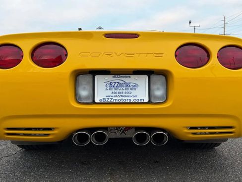 Used 2003 Chevrolet Corvette Coupe w/ Preferred Equipment Group image 37