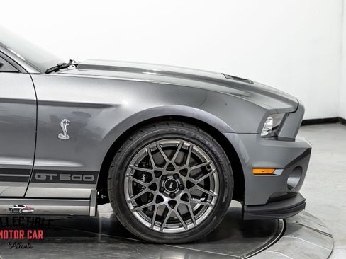 Used 2013 Ford Mustang Shelby GT500 RWD image 43