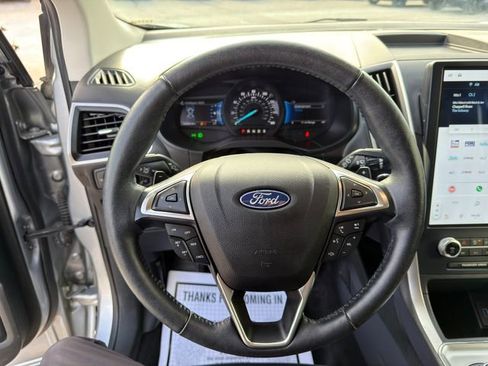 Used 2022 Ford Edge SEL w/ Convenience Package image 32