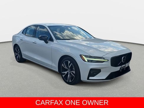 Used 2024 Volvo S60 B5 Core FWD image 3