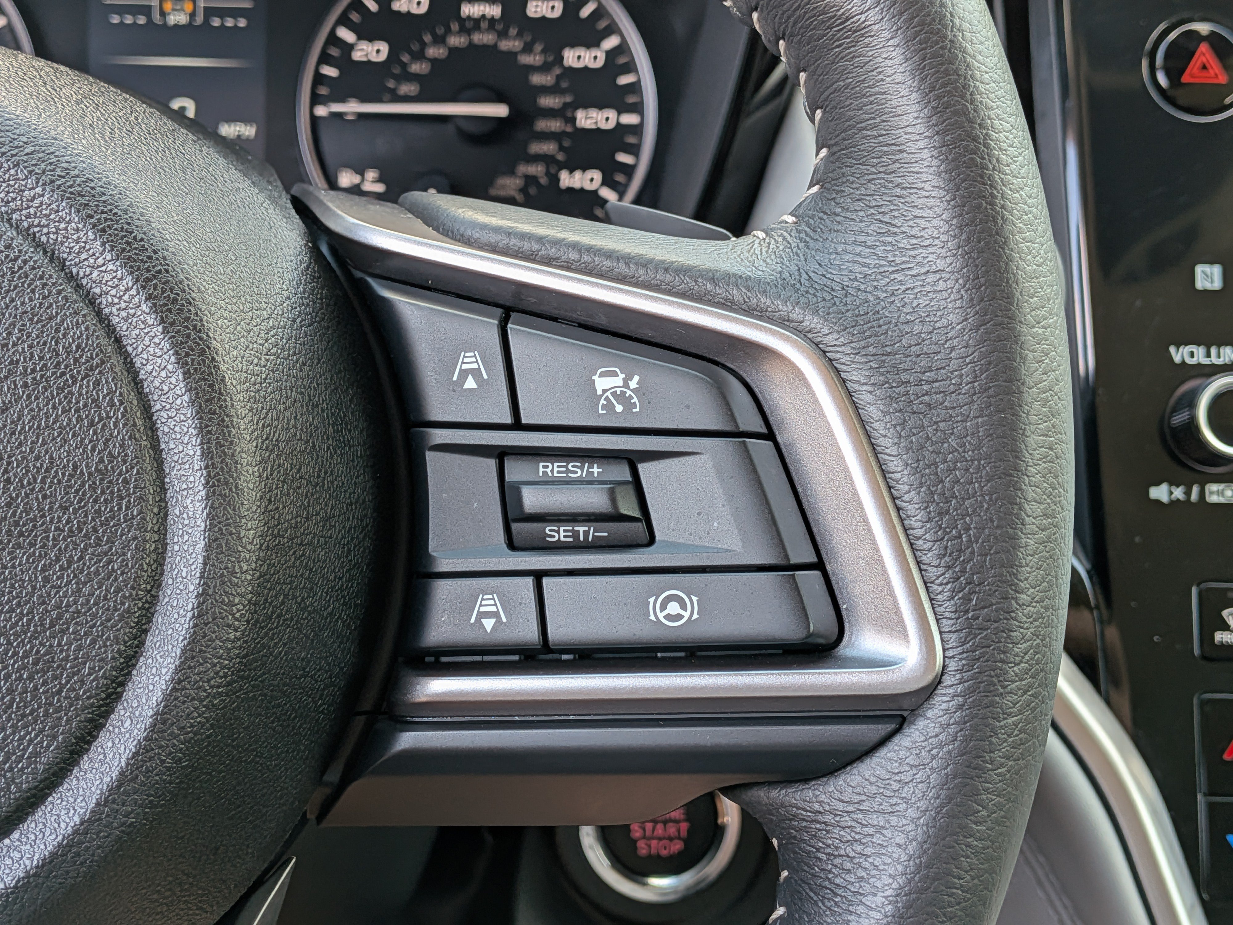 Certified 2025 Subaru Outback Premium AWD/4WD image 26