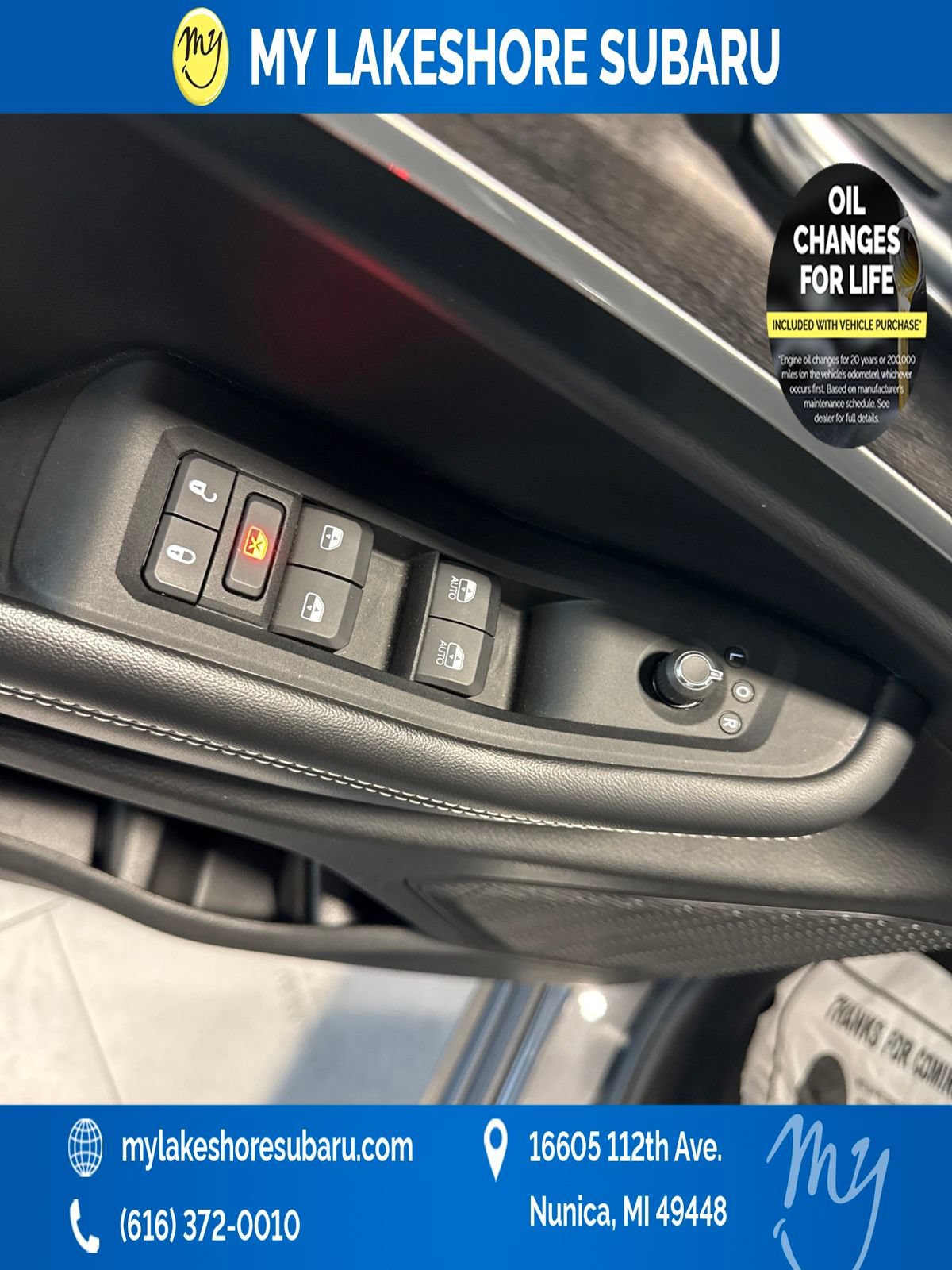 Used 2023 Jeep Grand Cherokee Limited AWD/4WD image 12
