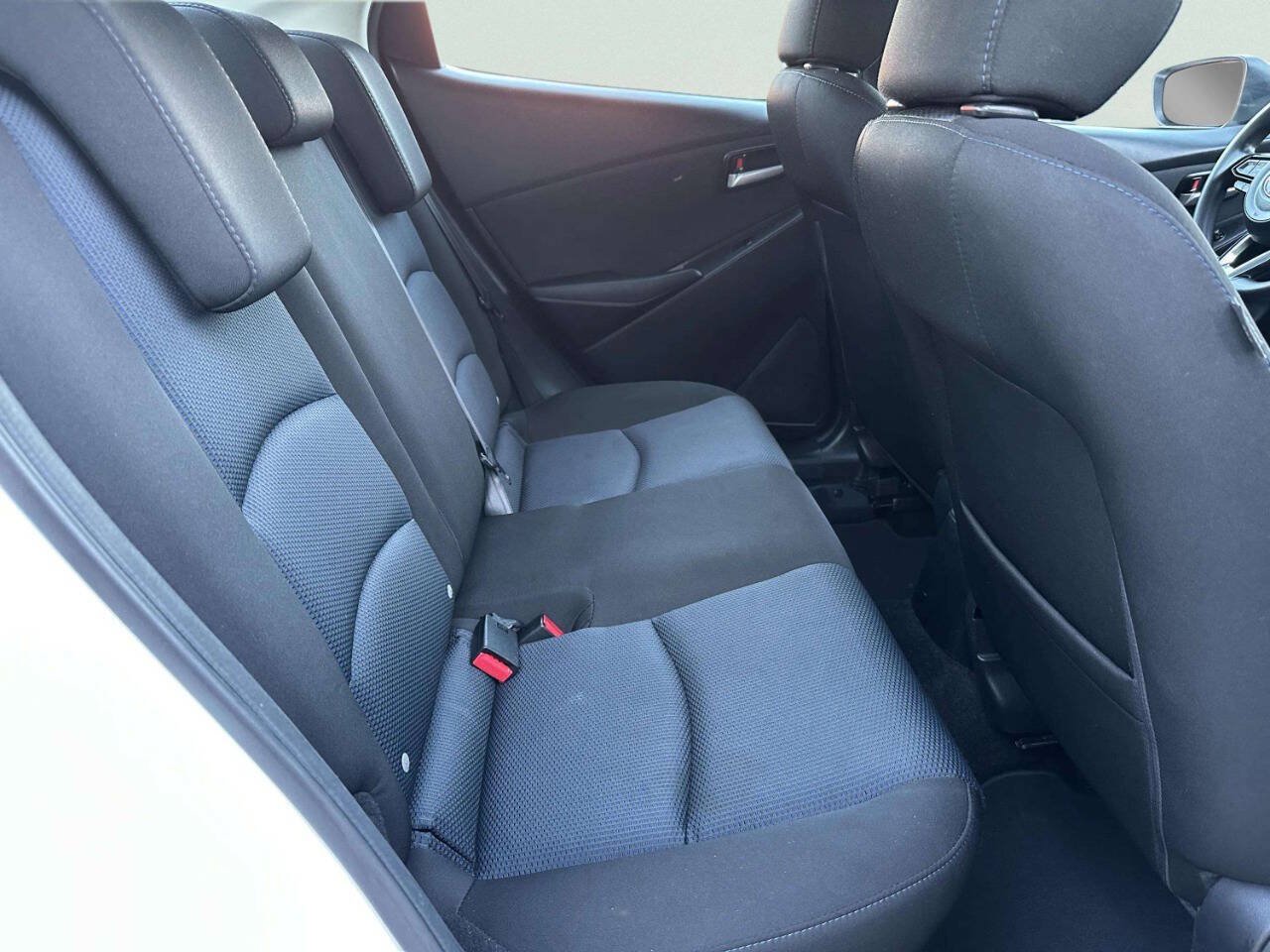 Used 2019 Toyota Yaris LE FWD image 15