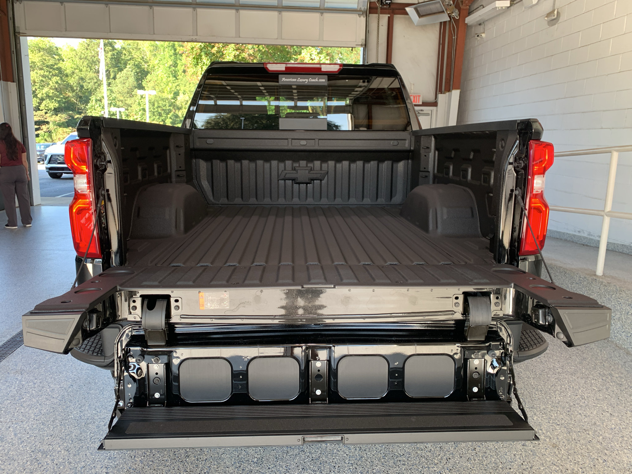 New 2026 Chevrolet Silverado 1500 RST AWD/4WD image 11