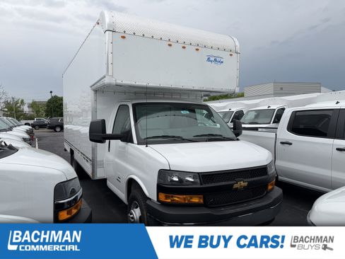 New 2026 Chevrolet Express 4500 w/ Power Convenience Package RWD image 1