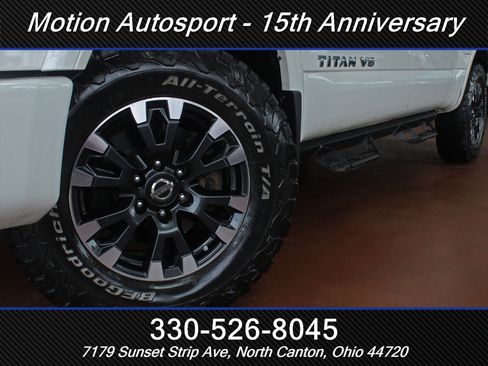 Used 2019 Nissan Titan SV image 44