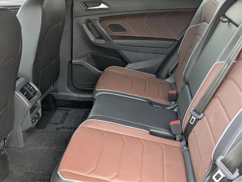 Used 2024 Volkswagen Tiguan SEL R-Line AWD/4WD image 20