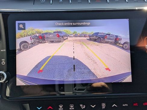 New 2026 Jeep Grand Cherokee Altitude RWD image 23