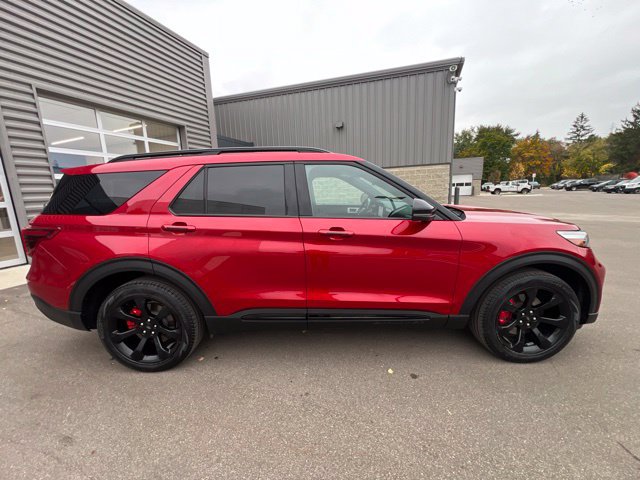 Used 2023 Ford Explorer ST w/ Equipment Group 401A AWD/4WD image 4
