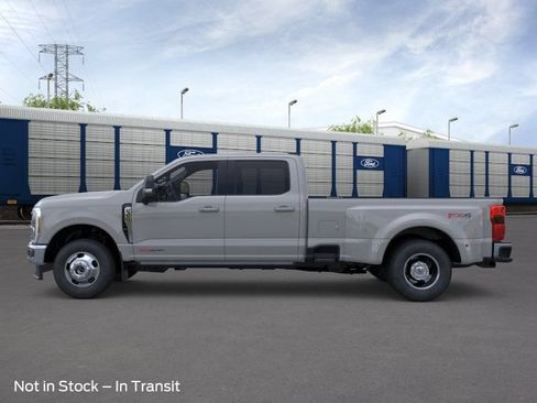 New 2026 Ford F350 Lariat AWD/4WD image 4