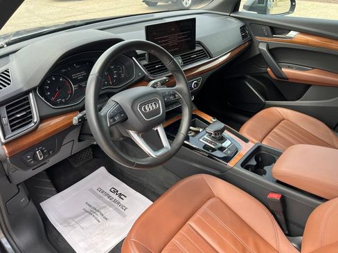 Used 2023 Audi Q5 2.0T Premium w/ Convenience Package AWD/4WD image 21